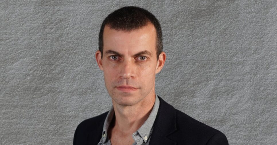 Gabriel Lobitsky, One Identity, segurança