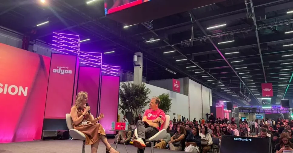 VTEX DAY Palco Global Vision, Amanda Andreone - (Imagem: Kênia Almeida)